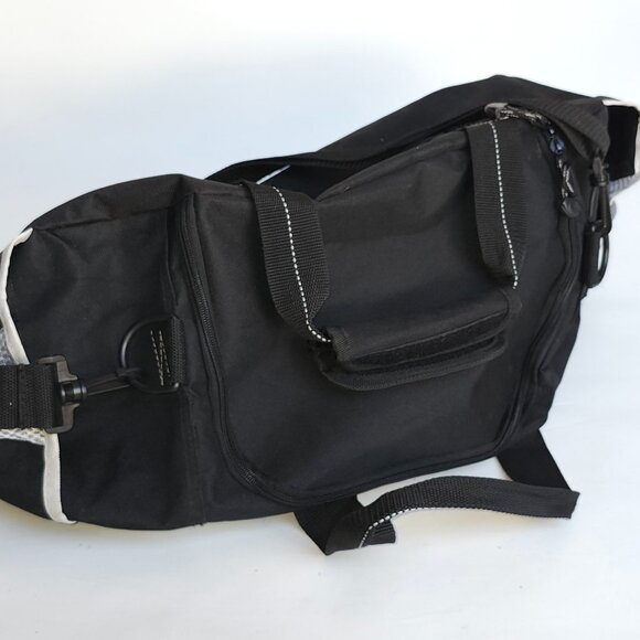 CBC Live Right Now News duffel bag Travel Bag Black Zip Up Canadian Broadcasting - Picture 4 of 9